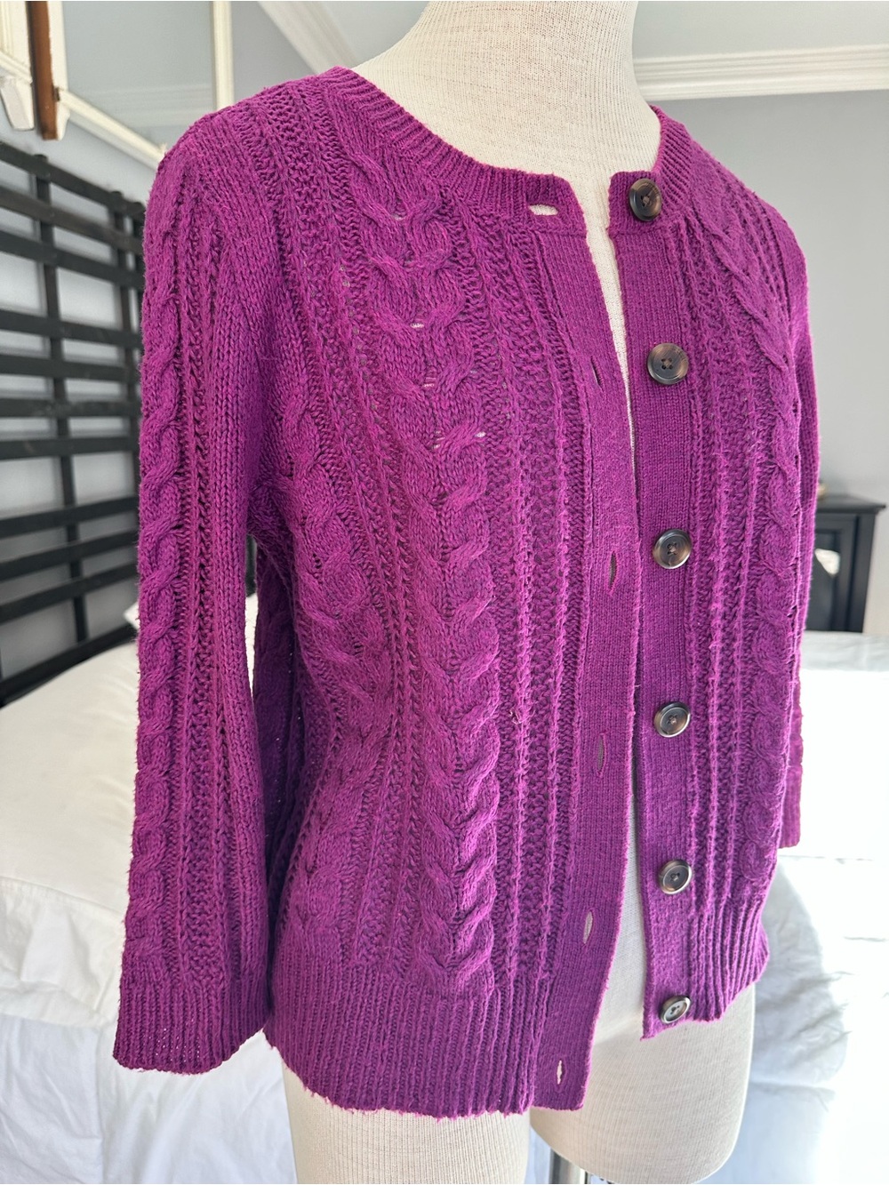 Caslon Nordstrom Magenta Cable Knit Button Cardigan size medium - Picture 7 of 13